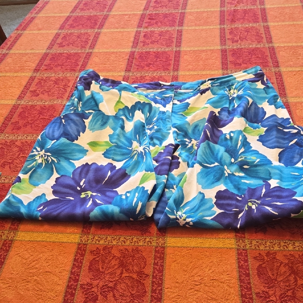 Floral Blue Bottoms - Picture 8 of 9